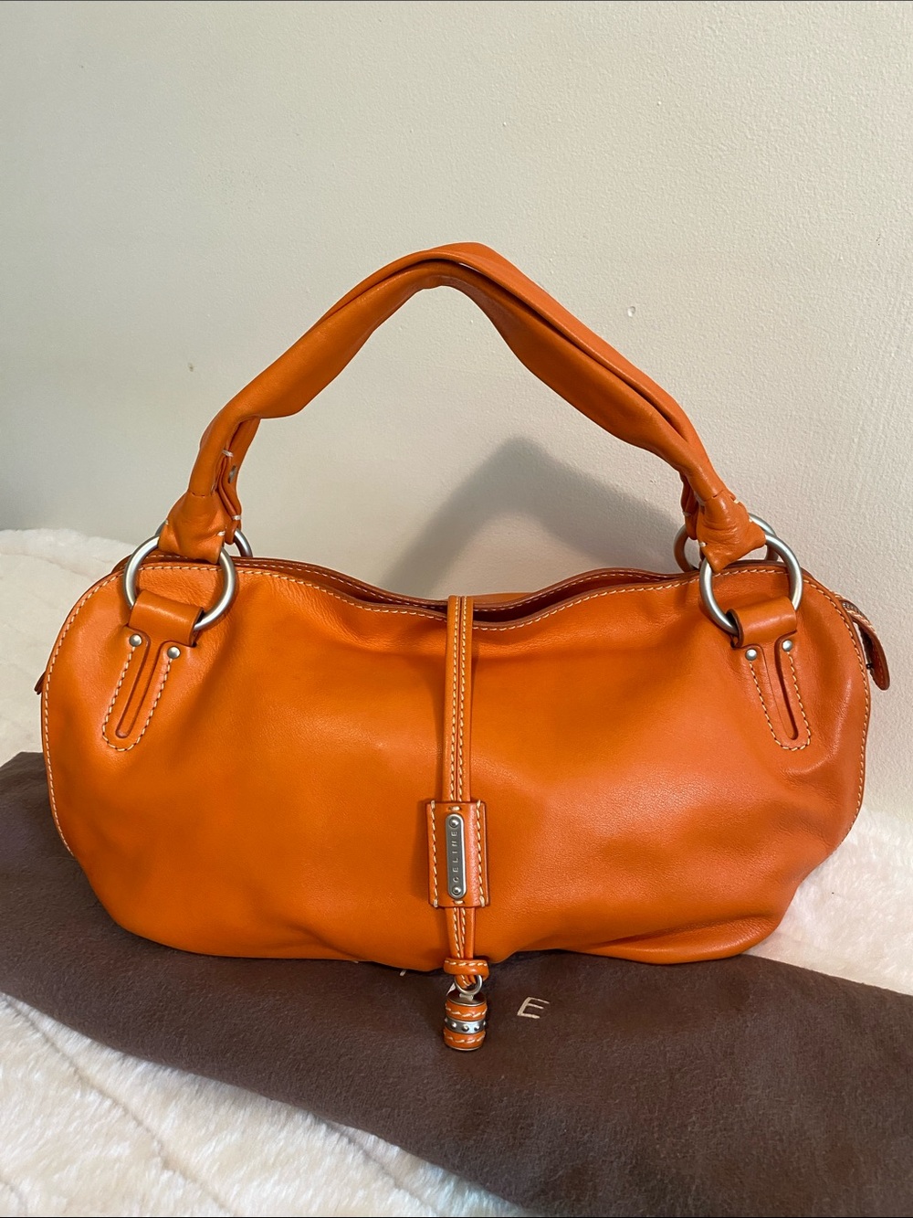 💅🏼 Celine Bittersweet Grain Calfskin Hobo Hand Bag in Persimmon, Vintage, Y2K
